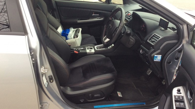 内装前方シート