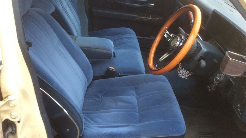 内装前方シート