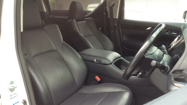 内装前方シート