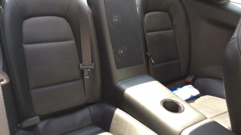 内装後方シート