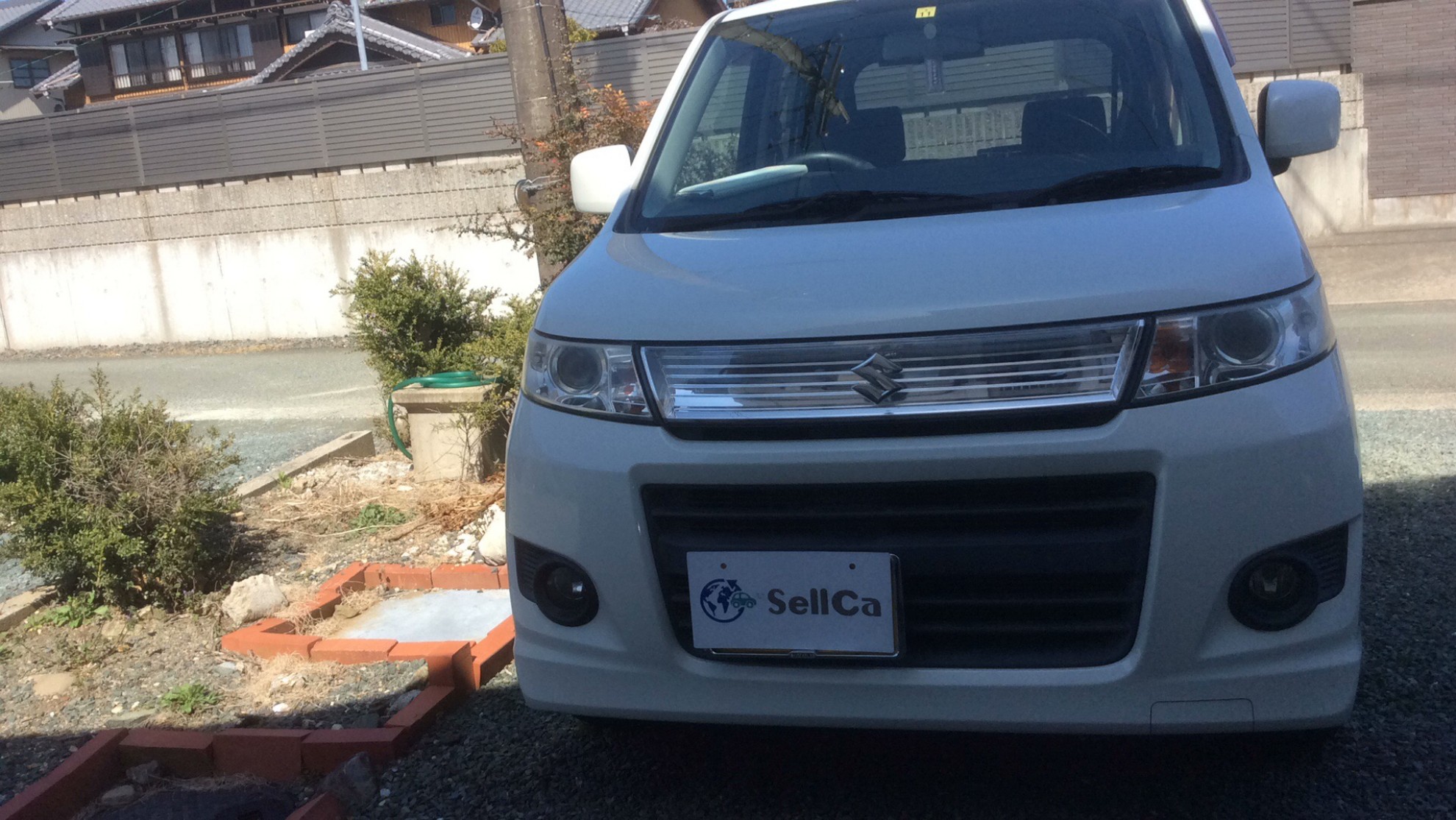 外装前方