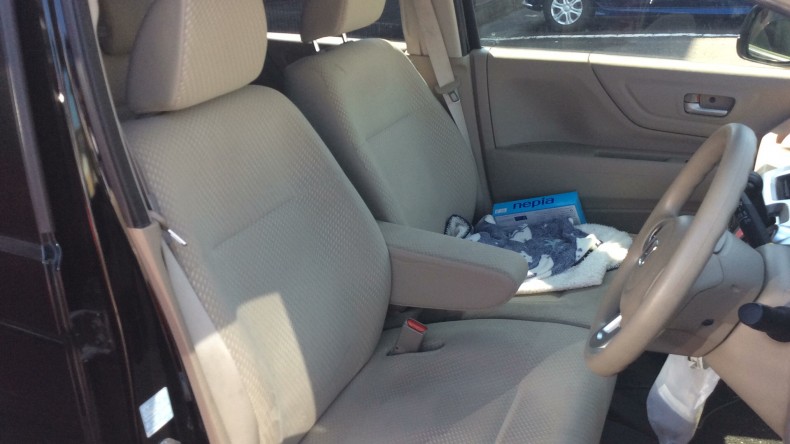 内装前方シート