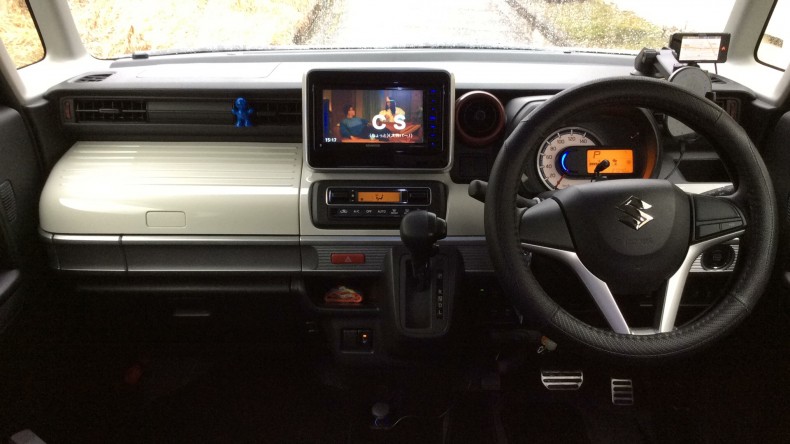 内装インパネ全体