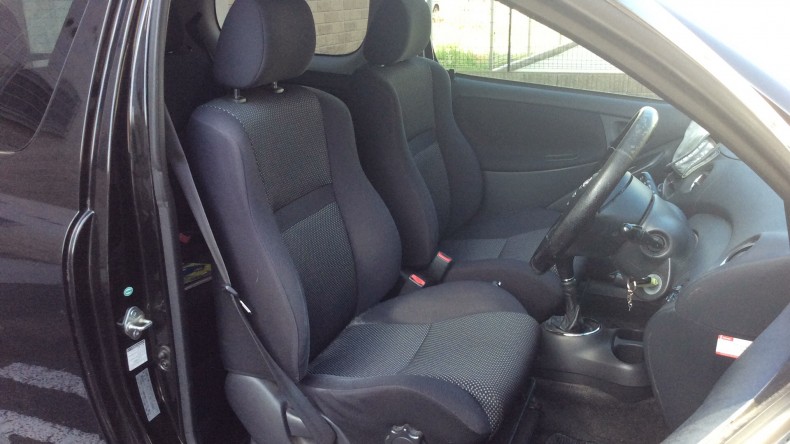 内装前方シート