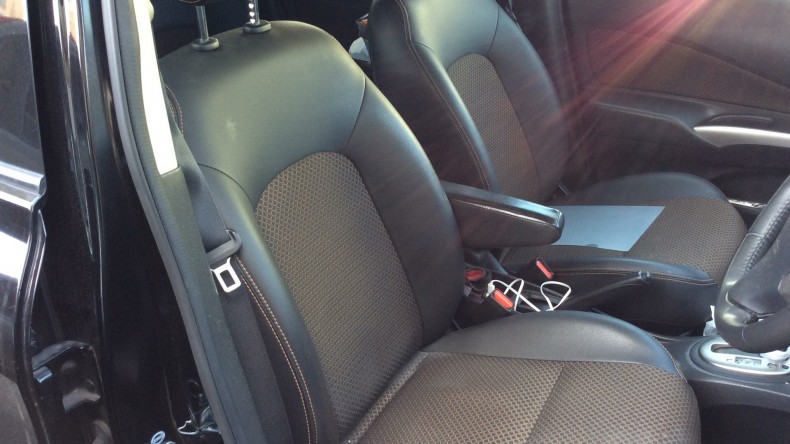 内装前方シート