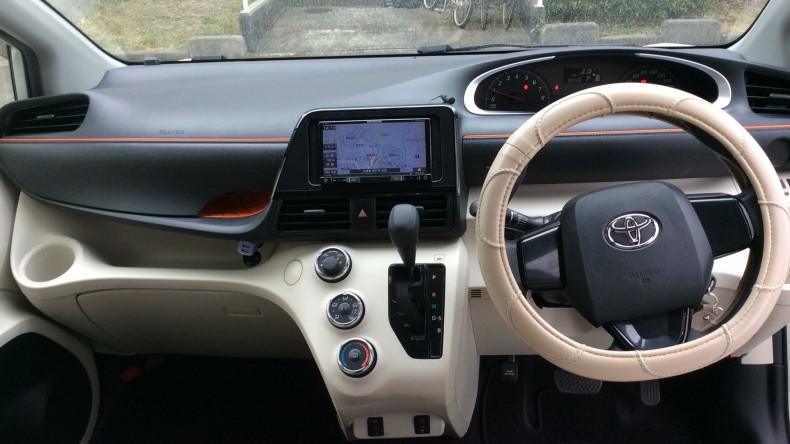 内装インパネ全体