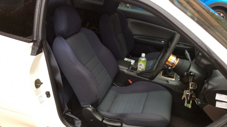 内装前方シート