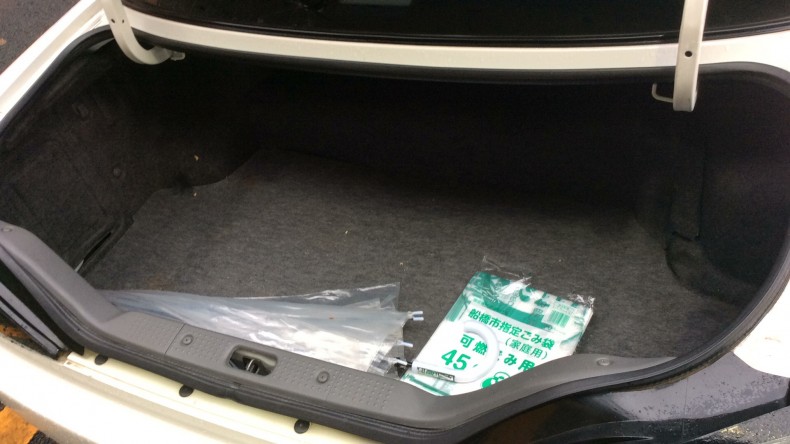内装トランク