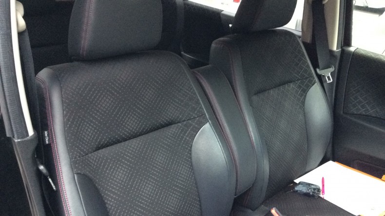 内装前方シート