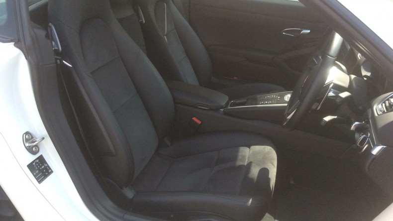 内装前方シート