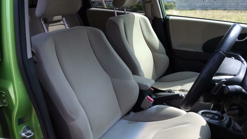 内装前方シート