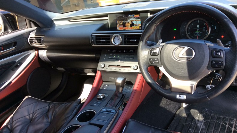 内装インパネ全体