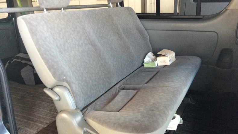 内装後方シート