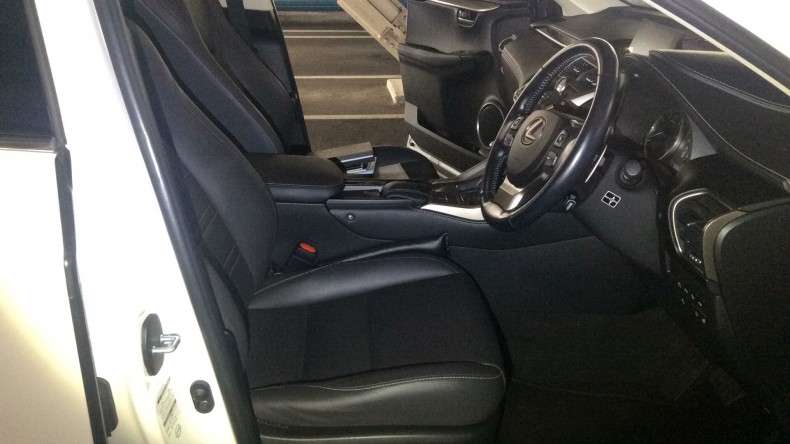 内装前方シート