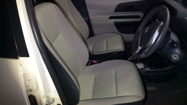 内装前方シート