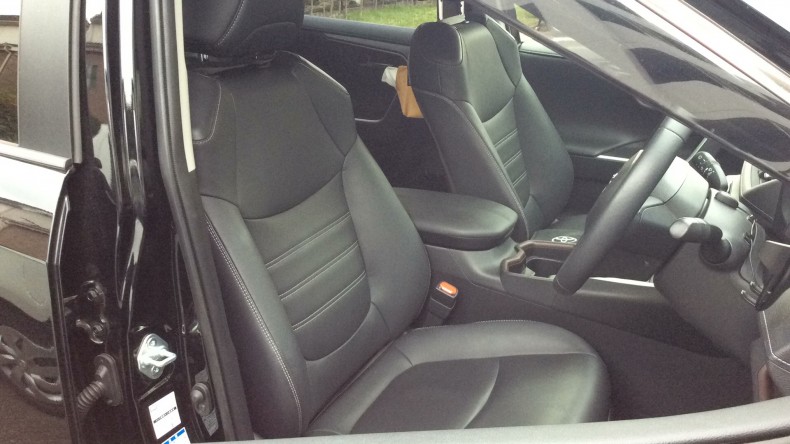 内装前方シート