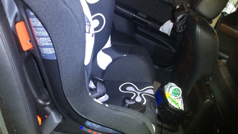 内装後方シート