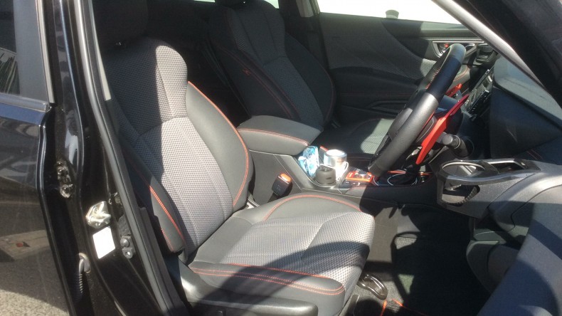 内装前方シート