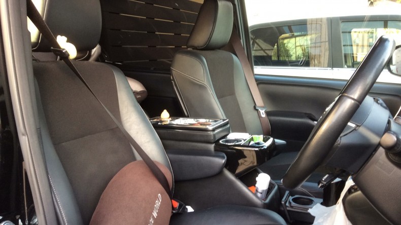 内装前方シート