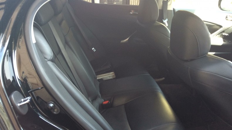 内装後方シート