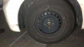 タイヤホイール前