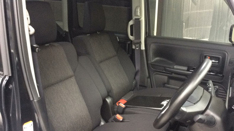 内装前方シート