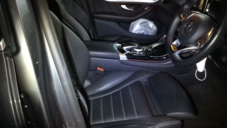 内装前方シート