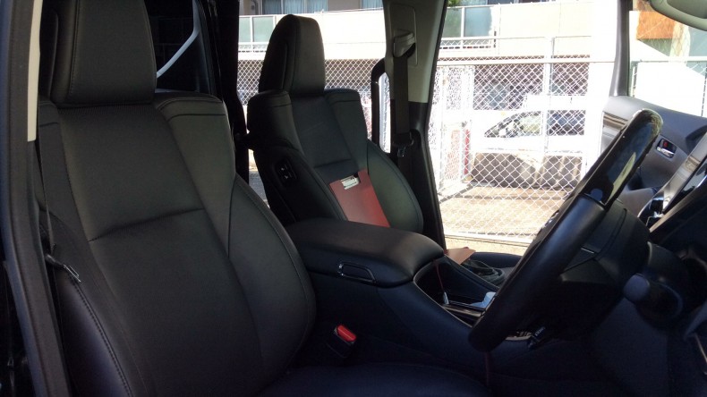 内装前方シート