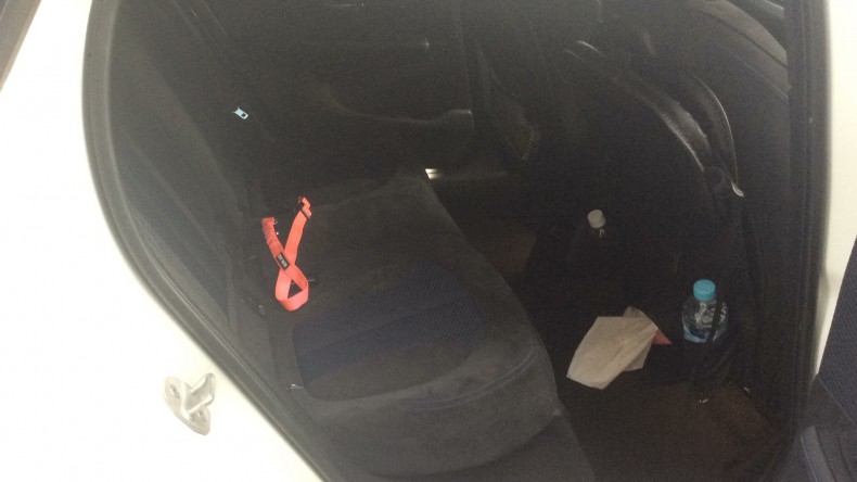 内装後方シート