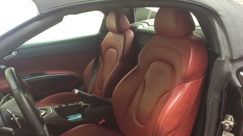 内装前方シート