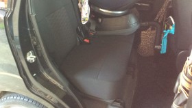 内装後方シート