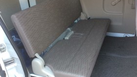 内装後方シート