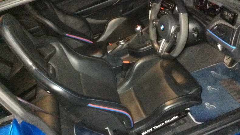 内装前方シート