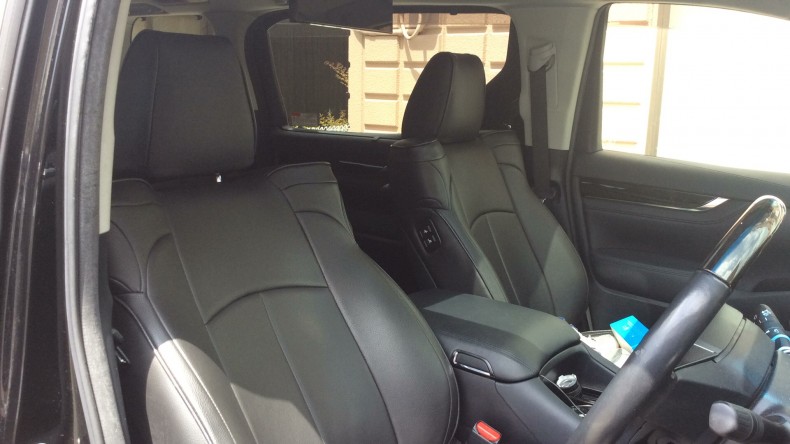 内装前方シート