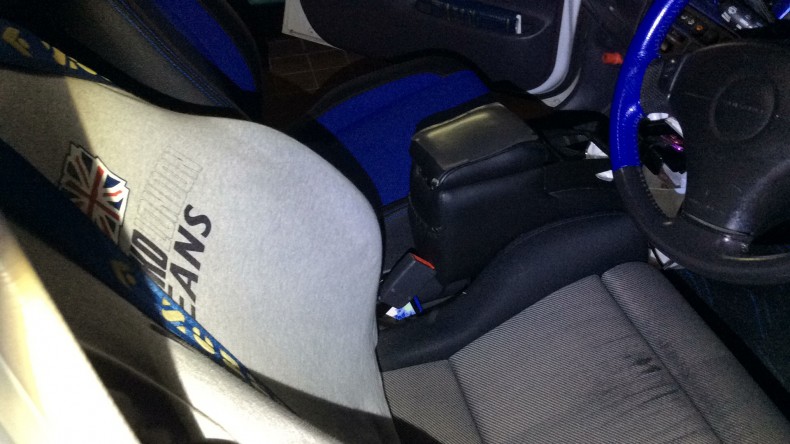 内装前方シート