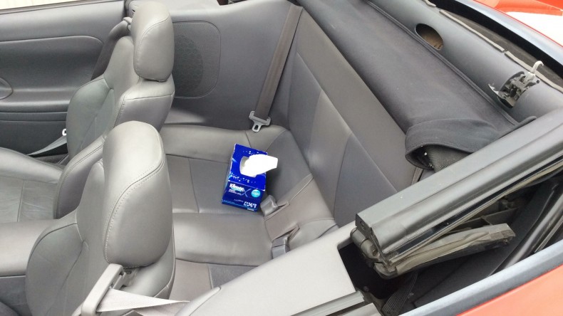 内装後方シート