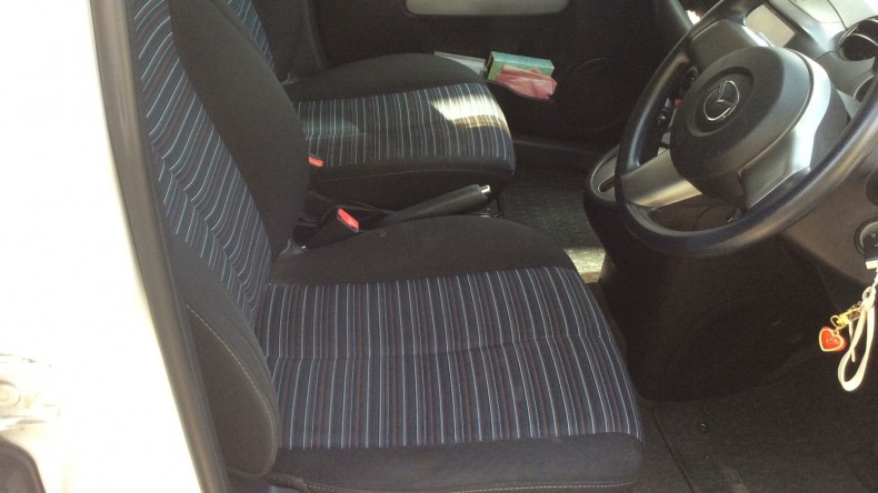 内装前方シート