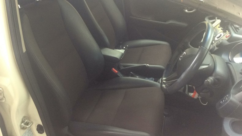 内装前方シート