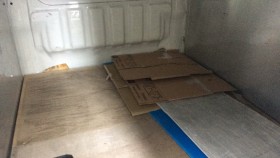 内装後方シート