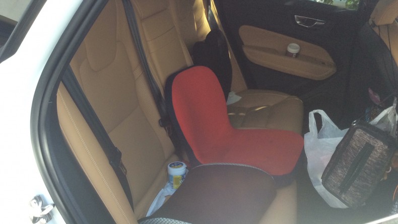 内装後方シート