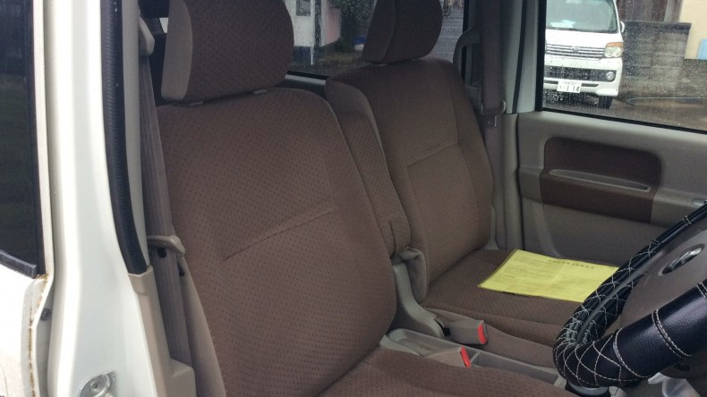 内装前方シート