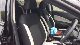 内装前方シート