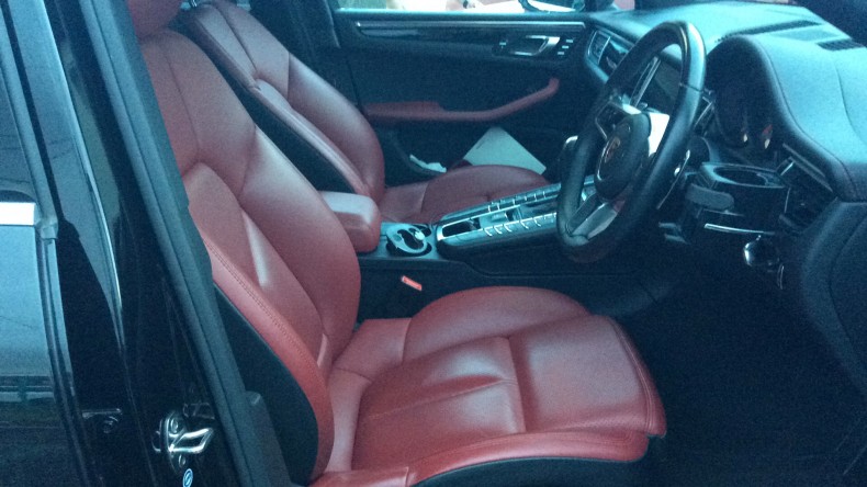 内装前方シート