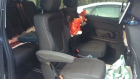 内装後方シート