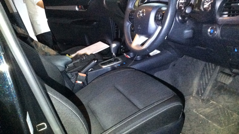 内装前方シート