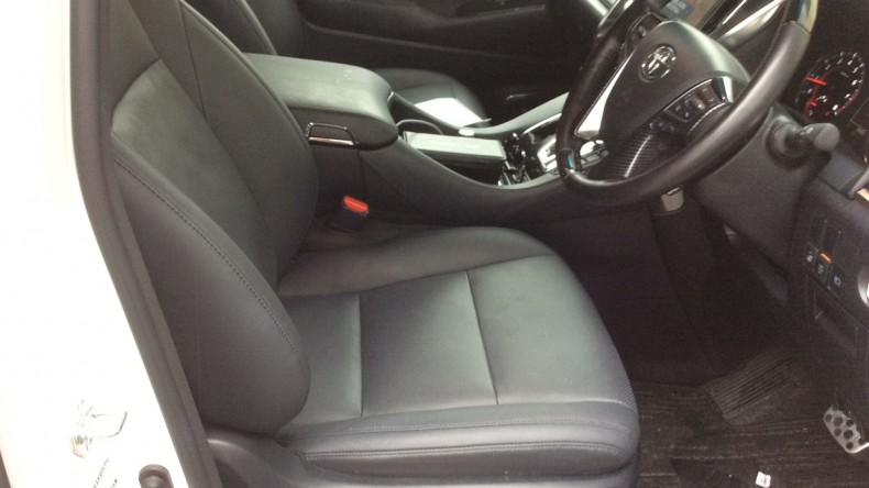 内装前方シート