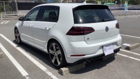 外装左後方