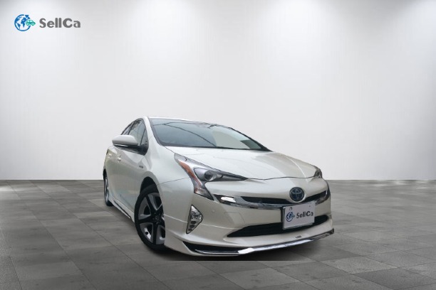 car_main_img