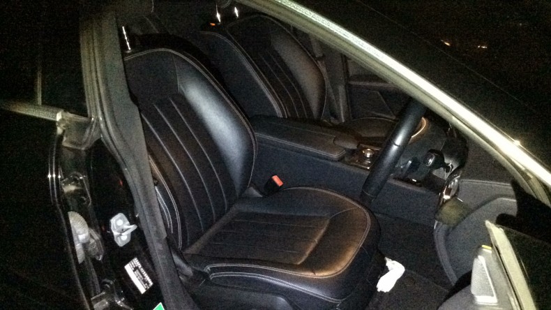 内装前方シート