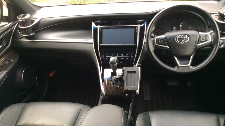 内装インパネ全体